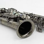 Pro use shiny black nickel plated alto saxophone with rich flower engravings